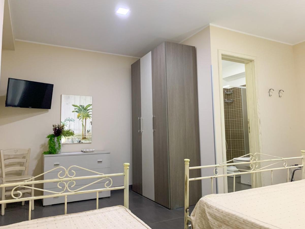 Bla Bla B&B Taurianova Buitenkant foto